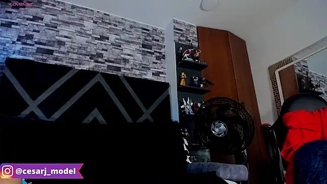 Snapshot of cesar_jonnes chatting on 12-30-24, 02:09 cesar jonnes online show from 12-30-24, 02:09