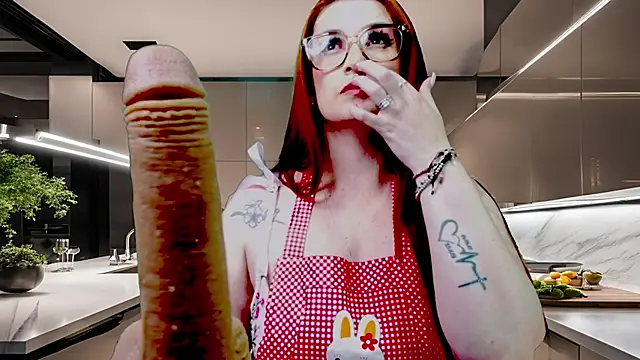 helenas fantasy online show from 01-16-25, 03:45