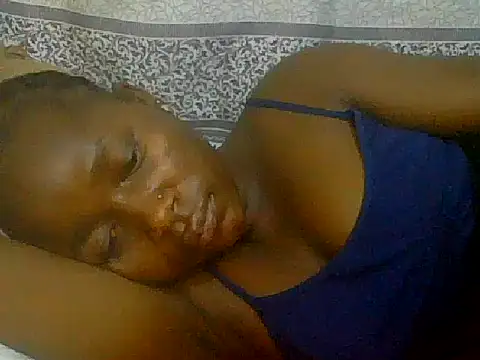 pretty nanah online show from 10-21-25, 11:16