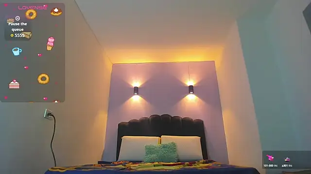 Sofia Clauss  online show from 09-15-25, 03:50