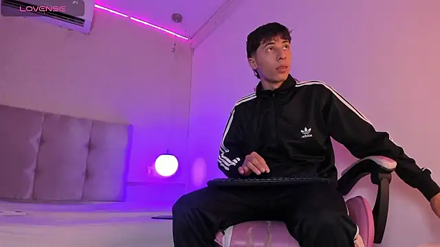 AlessandroDybala online show from 02-02-25, 12:24