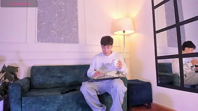 AlessandroDybala online show from 11-18-25, 12:31