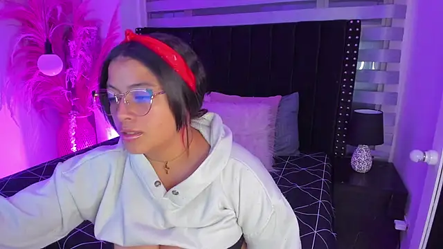 Sofiia-Rubb online show from 03-03-25, 07:21