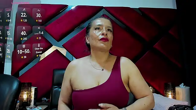 Kendra-Foxxy online show from 11-22-25, 12:20