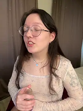 emigooflordXD online show from 02-09-25, 09:58