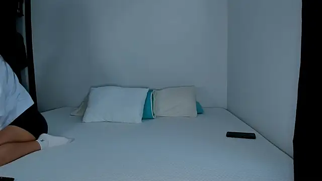 Lauren A online show from 01-09-26, 05:48