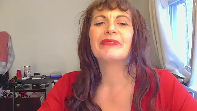 HeyyImHarlowe online show from 12-11-24, 01:28