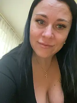 CuteNata online show from 12-19-24, 12:56