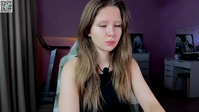 Ameliia castro online show from 11-19-25, 04:01