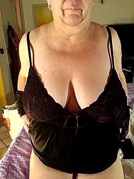 Glika online show from 01-28-25, 05:43