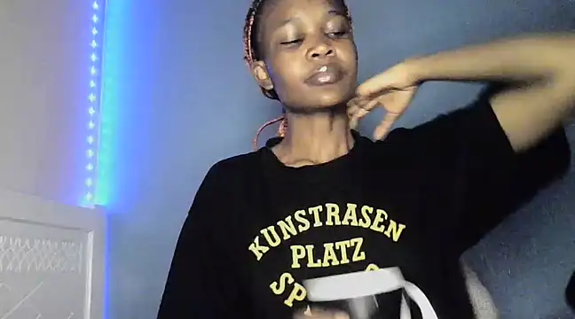 cyberbunnie online show from 03-11-25, 07:14