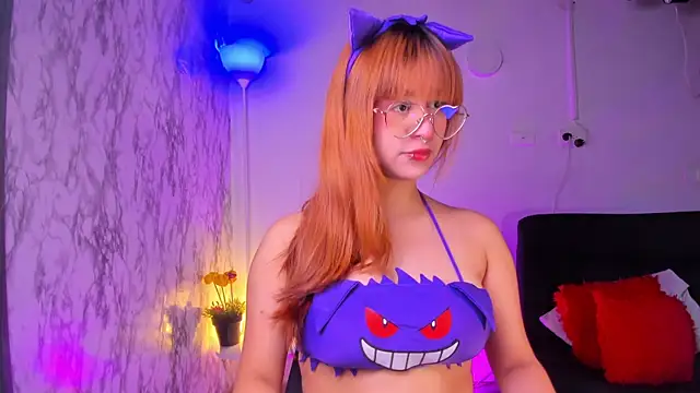 Snapshot of chloe_blue chatting on 11-22-25, 11:20 chloe blue online show from 11-22-25, 11:20