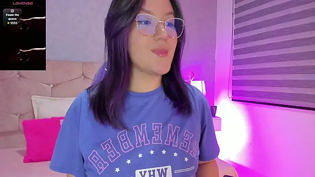 sweet--emily online show from 10-01-25, 03:23