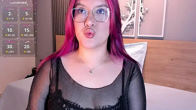 sweet--emily online show from 12-20-25, 03:24