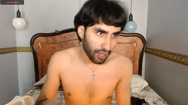 MilanZaire online show from 02-02-25, 10:28