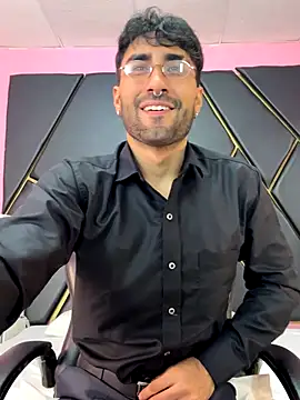 MilanZaire online show from 10-12-25, 12:31