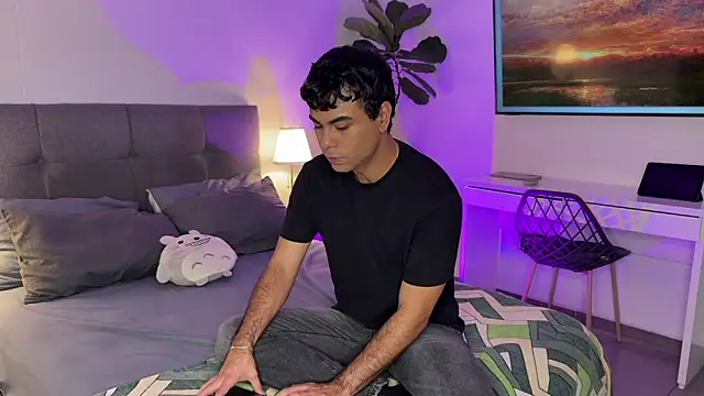 Snapshot of oliversstream chatting on 11-16-25, 03:23 oliversstream online show from 11-16-25, 03:23