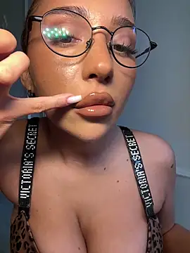 CardiSweetBaby online show from 09-30-25, 12:10