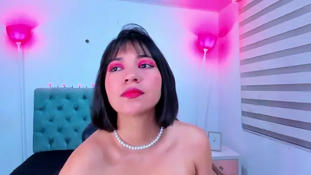 lina bedoya  online show from 01-16-25, 11:37