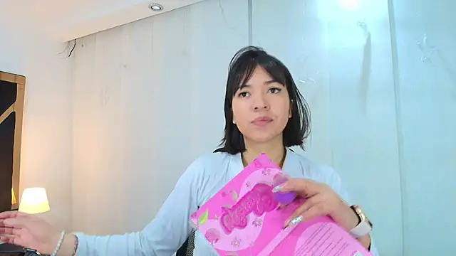 lina bedoya  online show from 09-26-25, 11:36