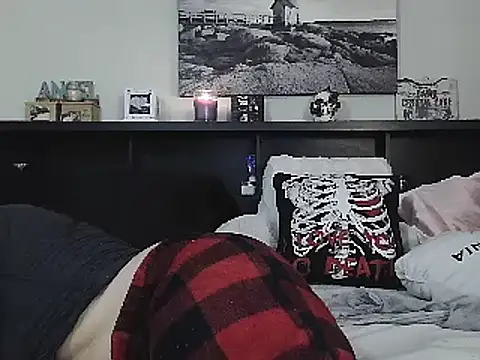 CrystalLakeXO online show from 03-07-25, 06:24