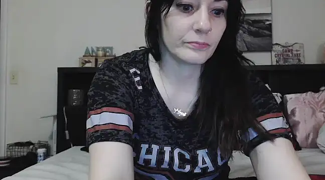 CrystalLakeXO online show from 03-19-25, 04:25