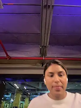 SaraParisi online show from 11-05-25, 04:18