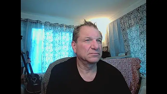 Snapshot of coryassman chatting on 12-08-24, 10:03 coryassman online show from 12-08-24, 10:03