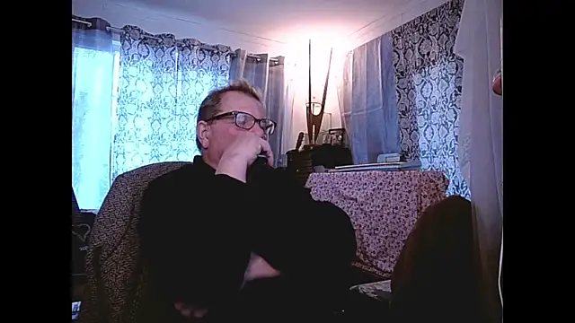 Snapshot of coryassman chatting on 12-12-24, 10:20 coryassman online show from 12-12-24, 10:20
