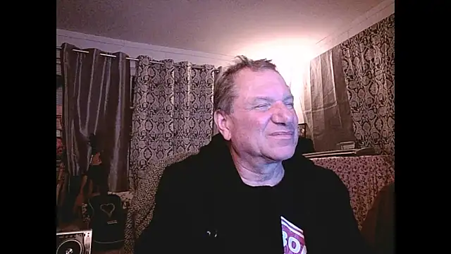 Snapshot of coryassman chatting on 12-14-24, 04:34 coryassman online show from 12-14-24, 04:34