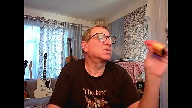Snapshot of coryassman chatting on 01-16-25, 10:23 coryassman online show from 01-16-25, 10:23