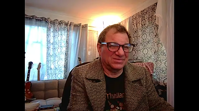 Snapshot of coryassman chatting on 01-18-25, 09:24 coryassman online show from 01-18-25, 09:24