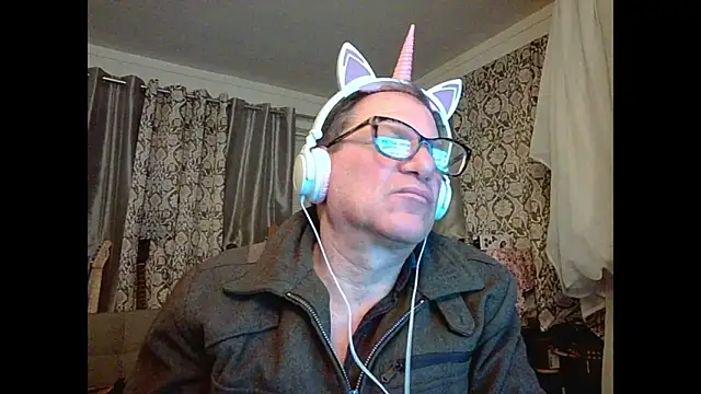 Snapshot of coryassman chatting on 02-12-25, 09:20 coryassman online show from 02-12-25, 09:20