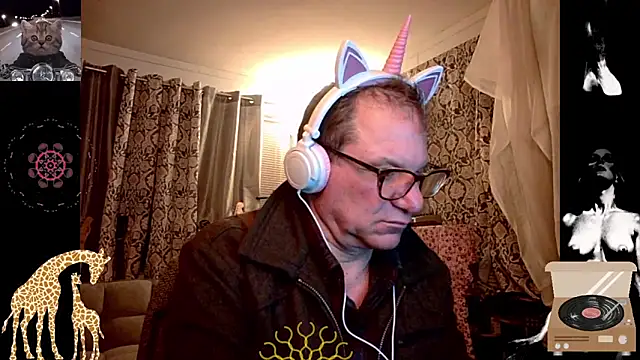 Snapshot of coryassman chatting on 02-14-25, 09:56 coryassman online show from 02-14-25, 09:56