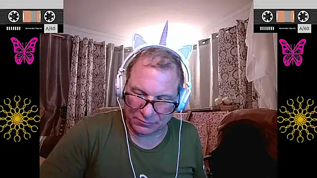 Snapshot of coryassman chatting on 09-19-25, 06:37 coryassman online show from 09-19-25, 06:37