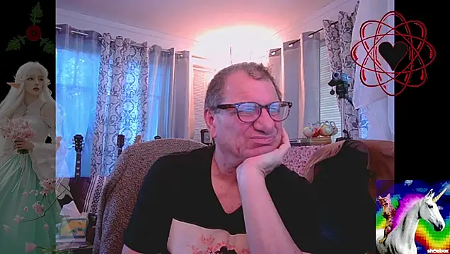 Snapshot of coryassman chatting on 10-12-25, 11:04 coryassman online show from 10-12-25, 11:04