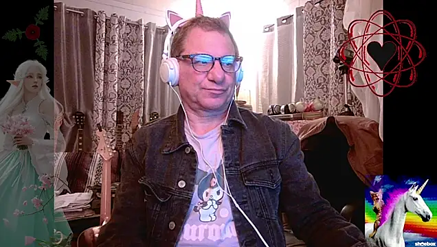 Snapshot of coryassman chatting on 10-21-25, 06:58 coryassman online show from 10-21-25, 06:58