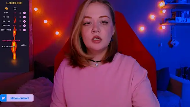 Snapshot of lala_loulou_land chatting on 12-29-24, 08:58 lala loulou land online show from 12-29-24, 08:58