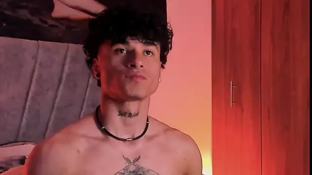 Thomas Fit1 online show from 10-20-25, 11:16