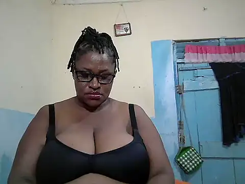 sexy bigboobss online show from 12-17-25, 10:16