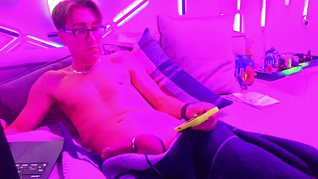 YouLikeBigDick9 online show from 01-23-25, 05:35