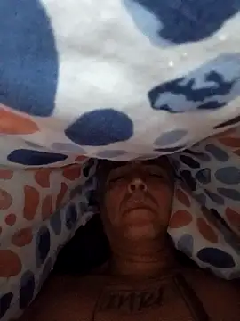 Xoc8  online show from 10-08-25, 02:25