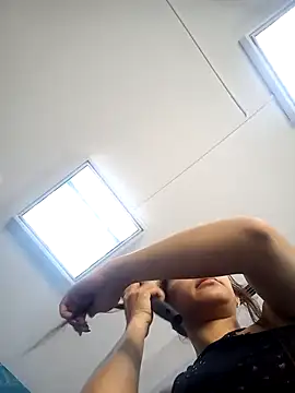 Snapshot of AnthonelaDuque chatting on 01-19-26, 11:47 AnthonelaDuque online show from 01-19-26, 11:47