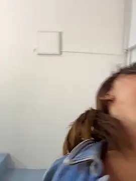 Snapshot of AnthonelaDuque chatting on 02-20-26, 11:43 AnthonelaDuque online show from 02-20-26, 11:43