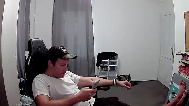 PKrisztian online show from 10-08-25, 07:28