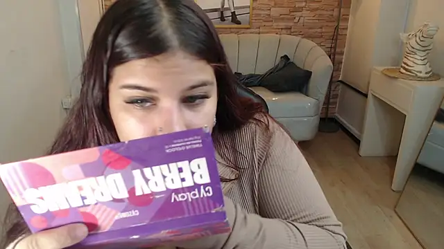 Snapshot of skeler_lovd_b_ chatting on 09-17-25, 01:02 skeler lovd b online show from 09-17-25, 01:02