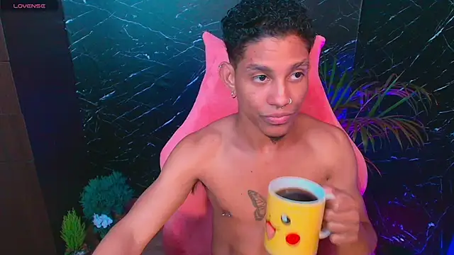 Palo santo online show from 09-21-25, 02:46