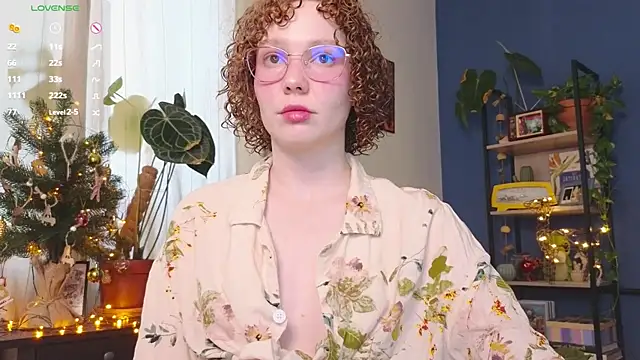 Snapshot of _lightmyfire chatting on 12-28-24, 08:26  lightmyfire online show from 12-28-24, 08:26