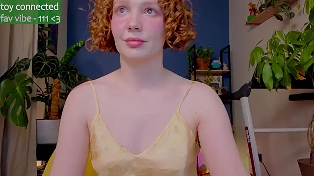 Snapshot of _lightmyfire chatting on 10-14-25, 08:53  lightmyfire online show from 10-14-25, 08:53