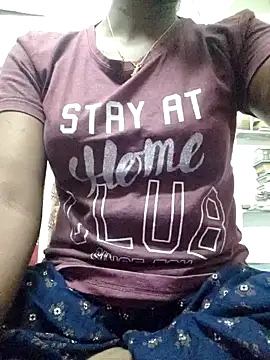 rituporna2004 online show from 02-13-25, 11:58